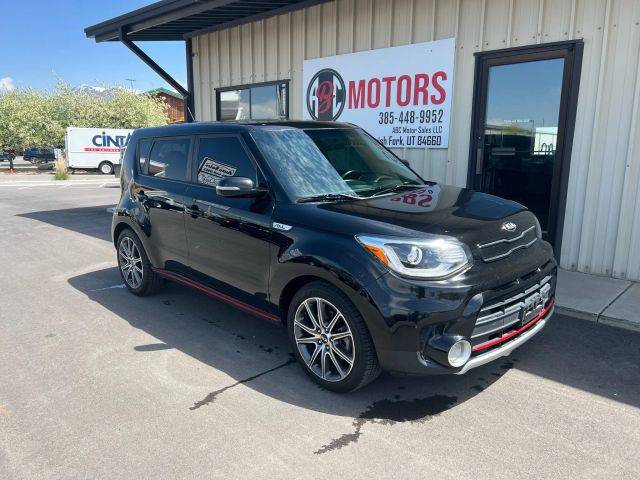 2019 Kia Soul ! FWD photo