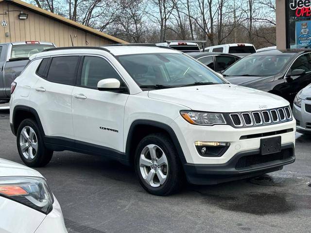 2019 Jeep Compass Latitude 4WD photo