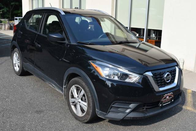 2018 Nissan Kicks S FWD photo
