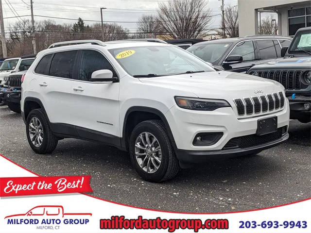 2019 Jeep Cherokee Latitude Plus 4WD photo