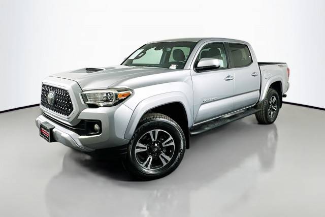 2018 Toyota Tacoma TRD Sport RWD photo