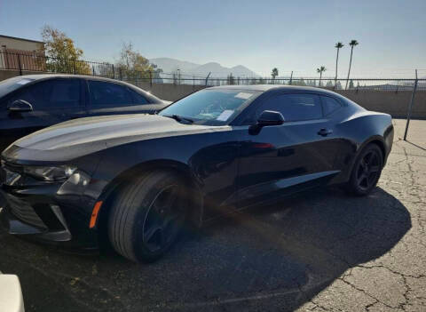 2018 Chevrolet Camaro 1LT RWD photo