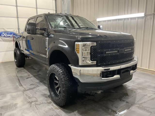 2019 Ford F-250 Super Duty XL 4WD photo