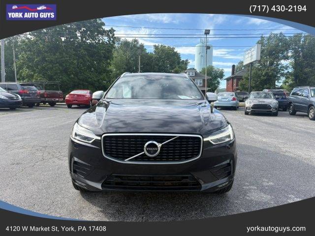 2019 Volvo XC60 R-Design AWD photo