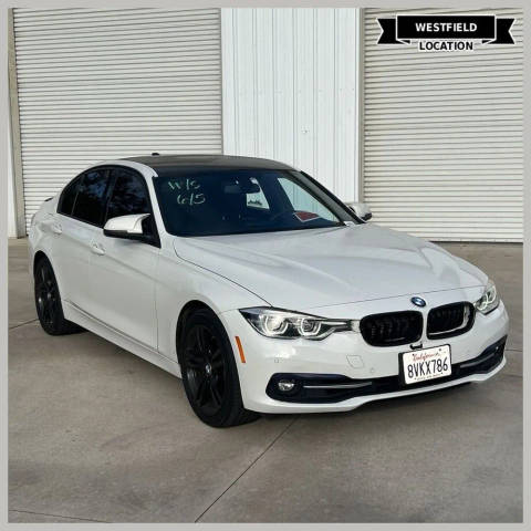 2018 BMW 3 Series 330e iPerformance RWD photo