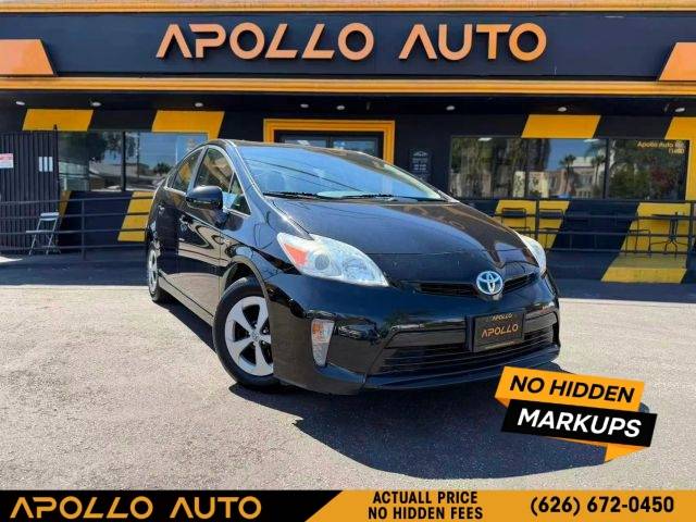 2015 Toyota Prius Two FWD photo