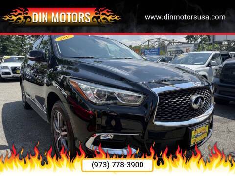 2019 Infiniti QX60 LUXE AWD photo