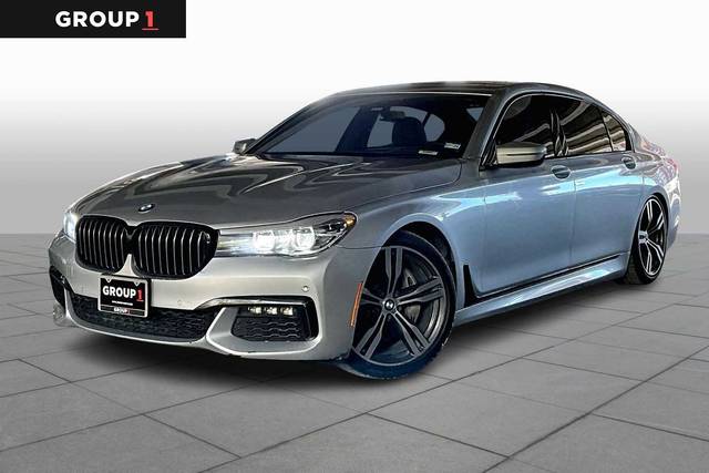 2019 BMW 7 Series 740i RWD photo