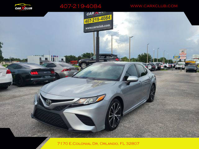 2018 Toyota Camry SE FWD photo