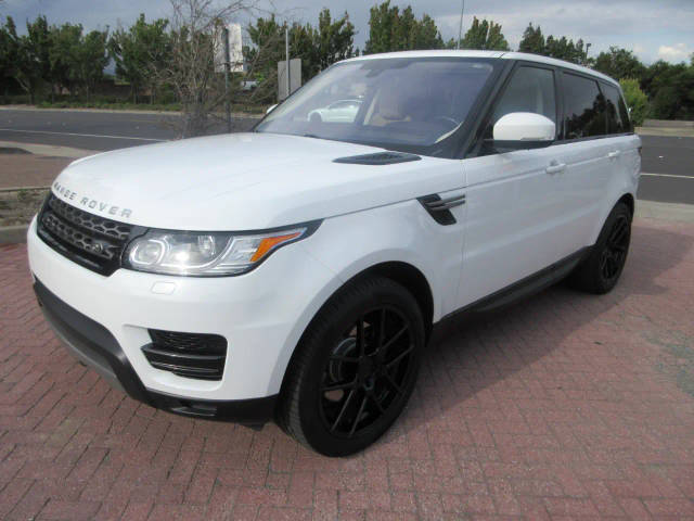 2016 Land Rover Range Rover Sport V6 SE 4WD photo