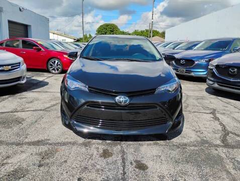 2017 Toyota Corolla LE FWD photo