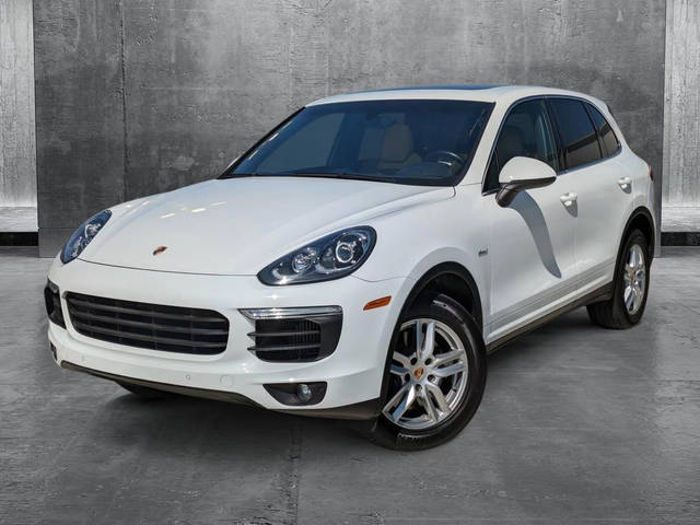 2015 Porsche Cayenne Diesel AWD photo