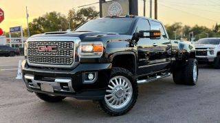 2019 GMC Sierra 3500HD Denali 4WD photo