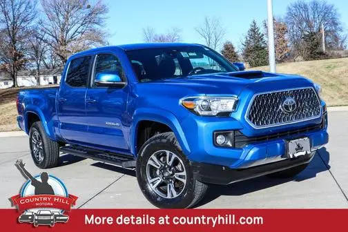 2018 Toyota Tacoma TRD Sport 4WD photo