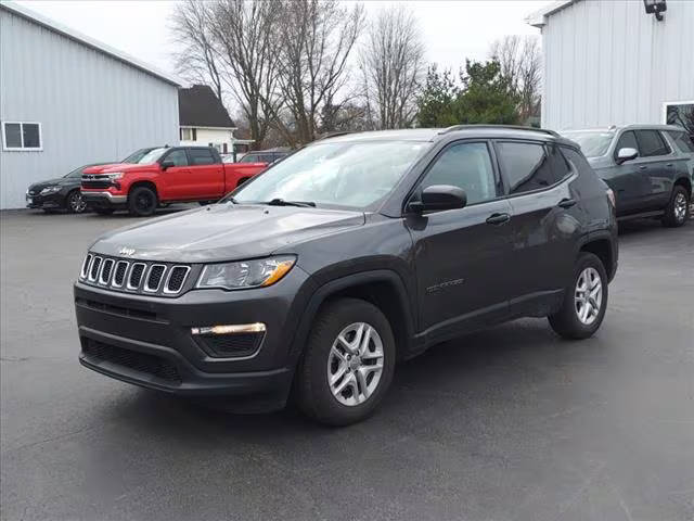 2018 Jeep Compass Sport FWD photo