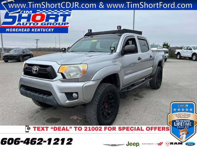 2015 Toyota Tacoma  4WD photo