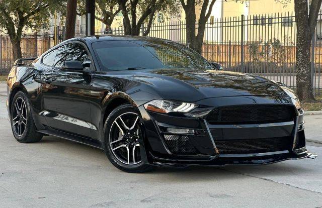 2019 Ford Mustang GT RWD photo