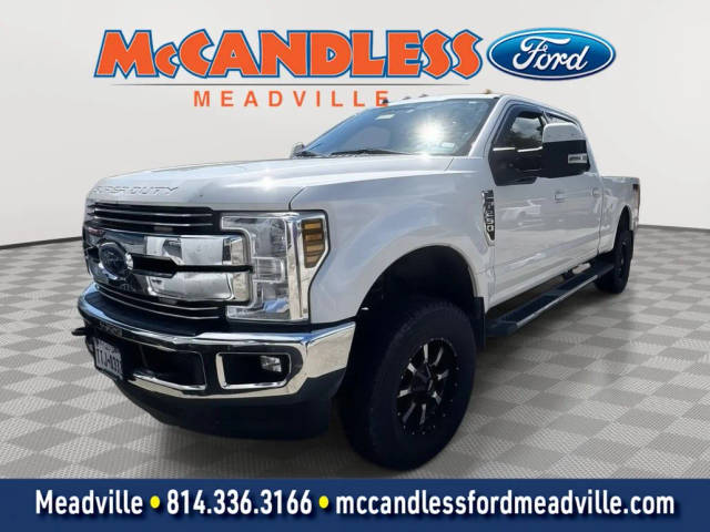 2019 Ford F-250 Super Duty LARIAT 4WD photo