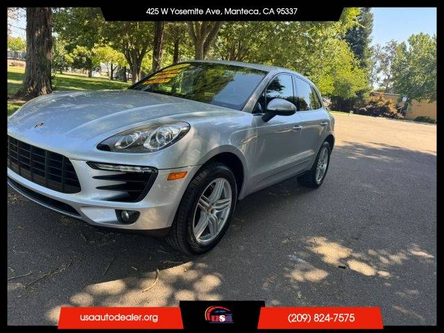 2015 Porsche Macan S AWD photo
