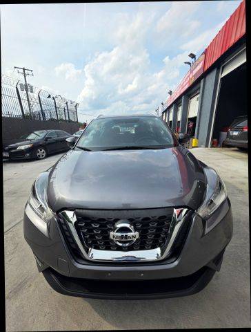 2018 Nissan Kicks S FWD photo