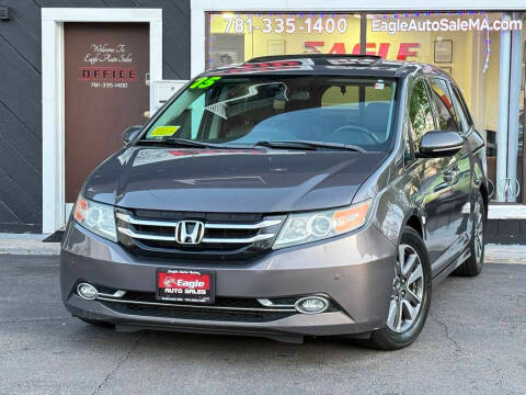 2015 Honda Odyssey Touring FWD photo