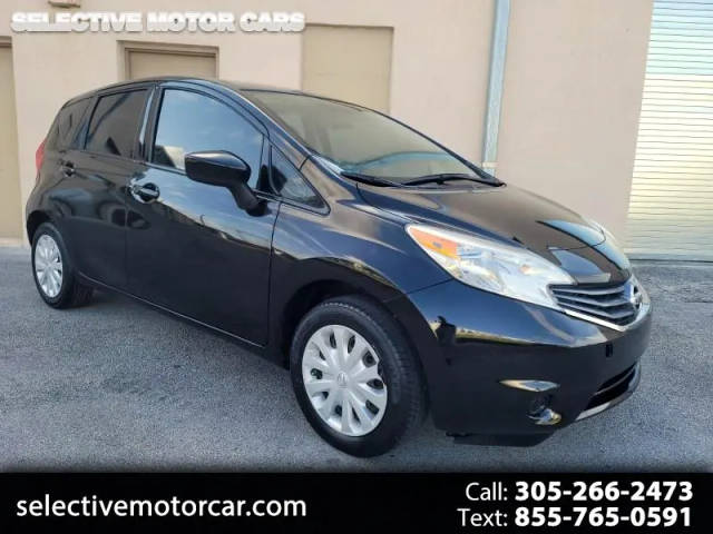 2015 Nissan Versa Note SV FWD photo