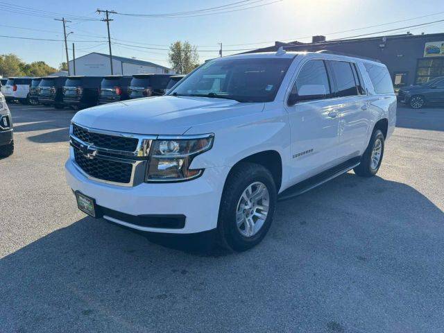 2018 Chevrolet Suburban LT RWD photo