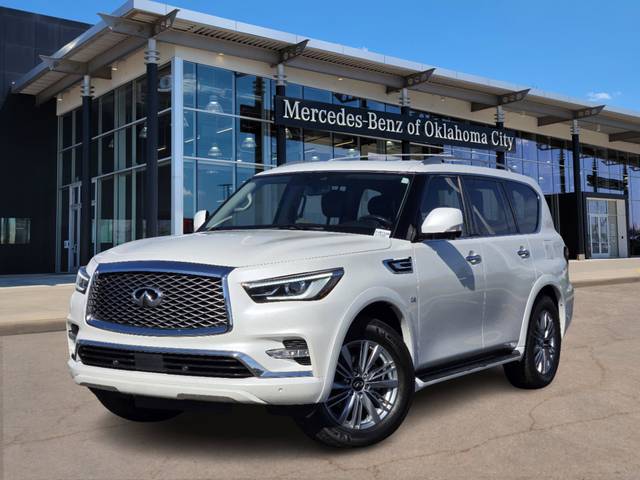 2019 Infiniti QX80 LUXE 4WD photo