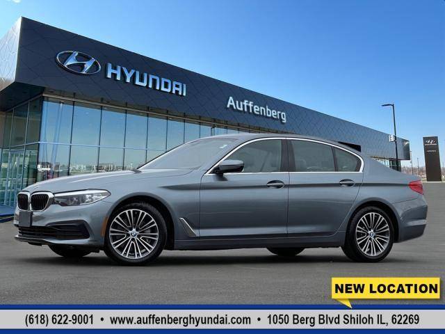 2019 BMW 5 Series 530i xDrive AWD photo