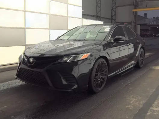 2018 Toyota Camry SE FWD photo