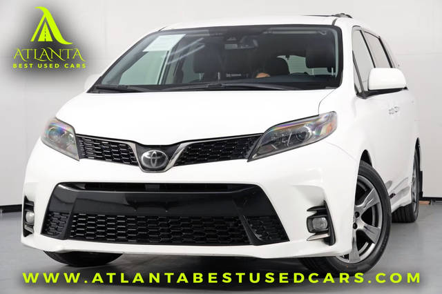 2019 Toyota Sienna SE FWD photo