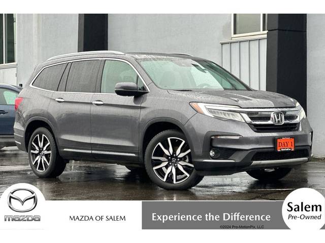 2019 Honda Pilot Touring 8-Passenger AWD photo