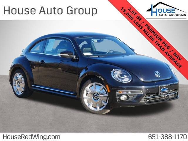 2018 Volkswagen Beetle SE FWD photo