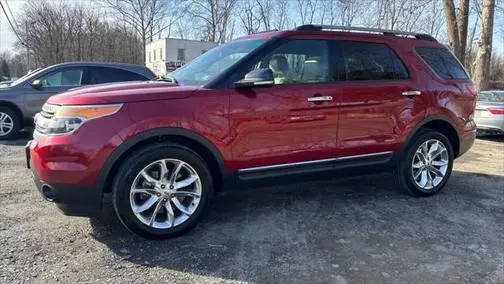 2015 Ford Explorer XLT 4WD photo