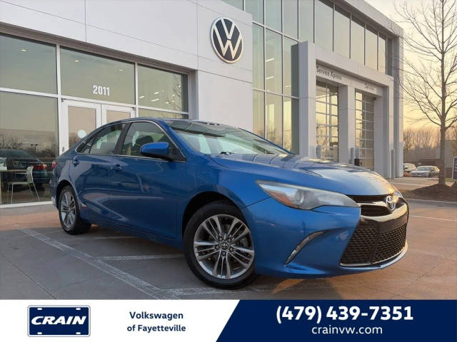 2017 Toyota Camry SE FWD photo