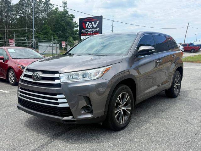 2018 Toyota Highlander LE FWD photo