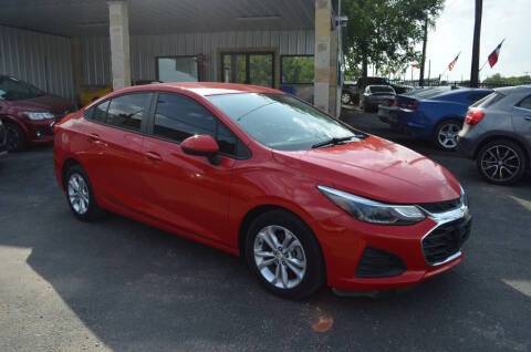 2019 Chevrolet Cruze LS FWD photo