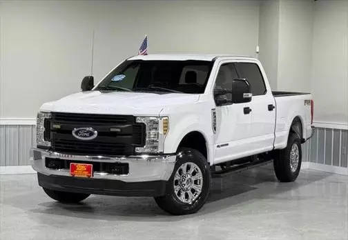 2019 Ford F-250 Super Duty XL 4WD photo