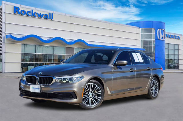 2019 BMW 5 Series 530i RWD photo