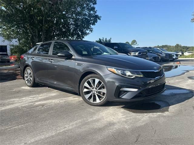 2019 Kia Optima S FWD photo