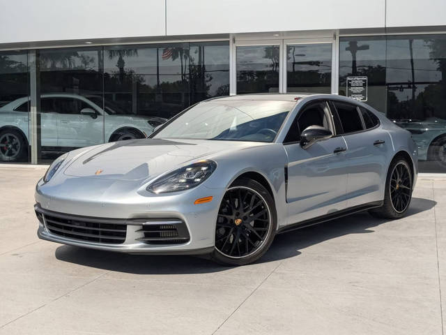 2018 Porsche Panamera 4S AWD photo