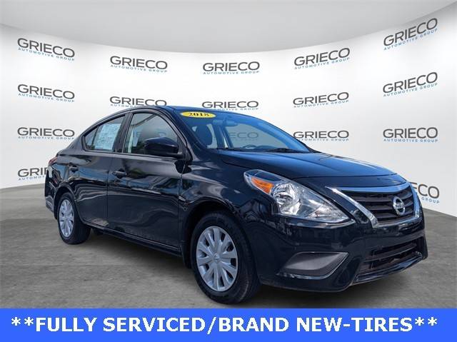 2018 Nissan Versa S Plus FWD photo