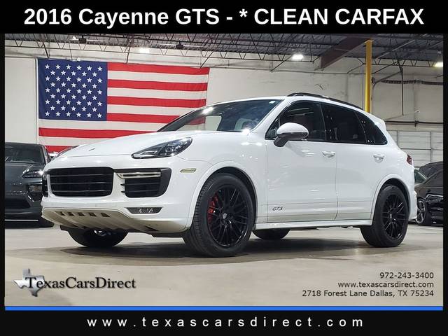2016 Porsche Cayenne GTS AWD photo