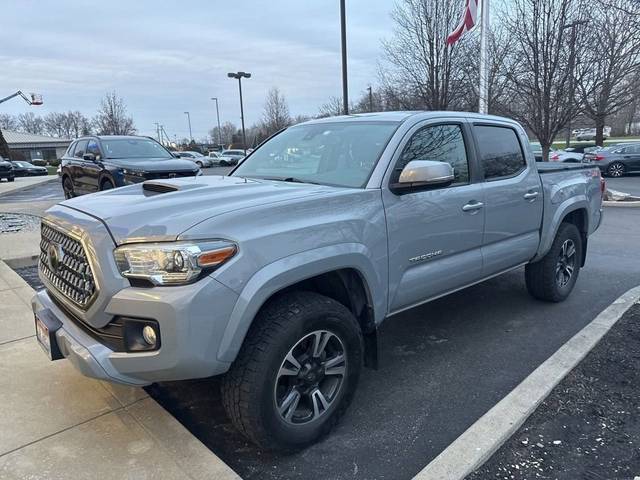 2018 Toyota Tacoma TRD Sport 4WD photo