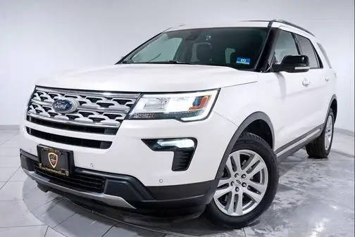 2018 Ford Explorer XLT 4WD photo