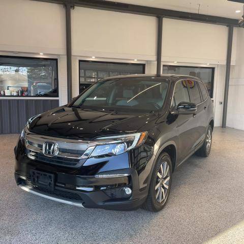 2019 Honda Pilot EX-L w/Navi & RES AWD photo