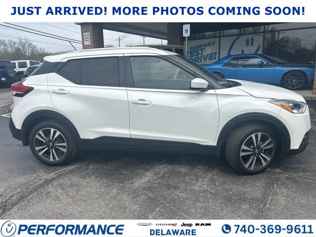 2018 Nissan Kicks SV FWD photo