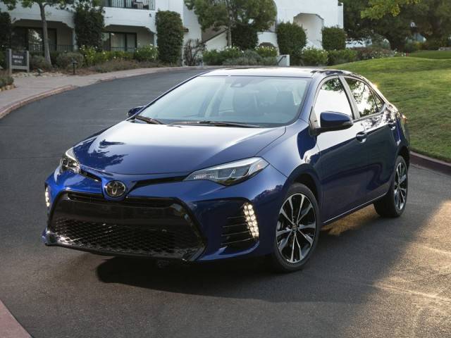 2019 Toyota Corolla SE FWD photo