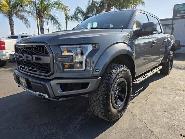 2018 Ford F-150 Raptor 4WD photo