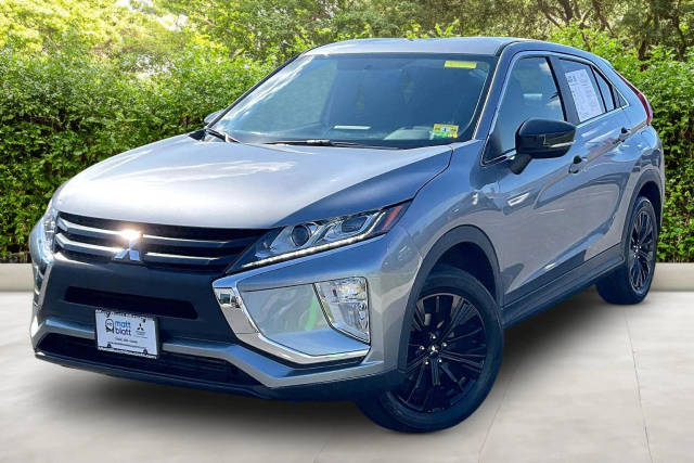 2019 Mitsubishi Eclipse Cross LE 4WD photo